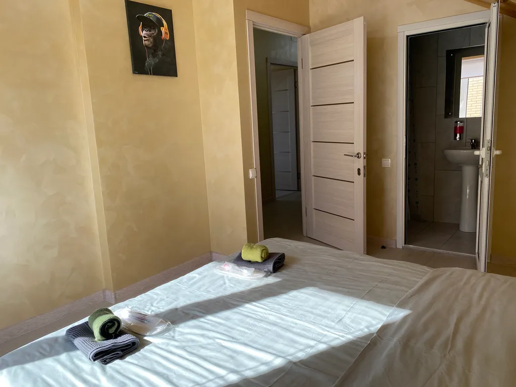 4 комнатный 2 этажный дом