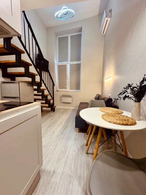 Двухъярусный апармент в 50 метрах от моря