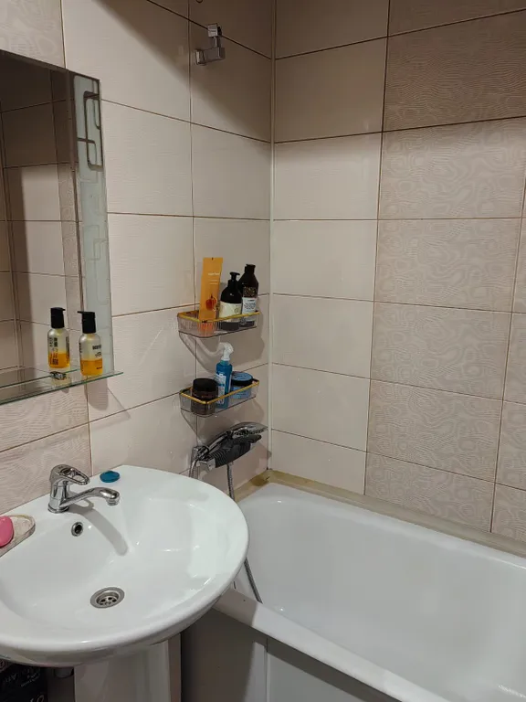 К вашим услугам уютная двухкомнатная квартира