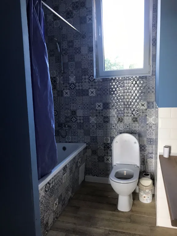 Просторная квартира-люкс в стиле английской классики с панорамным видом