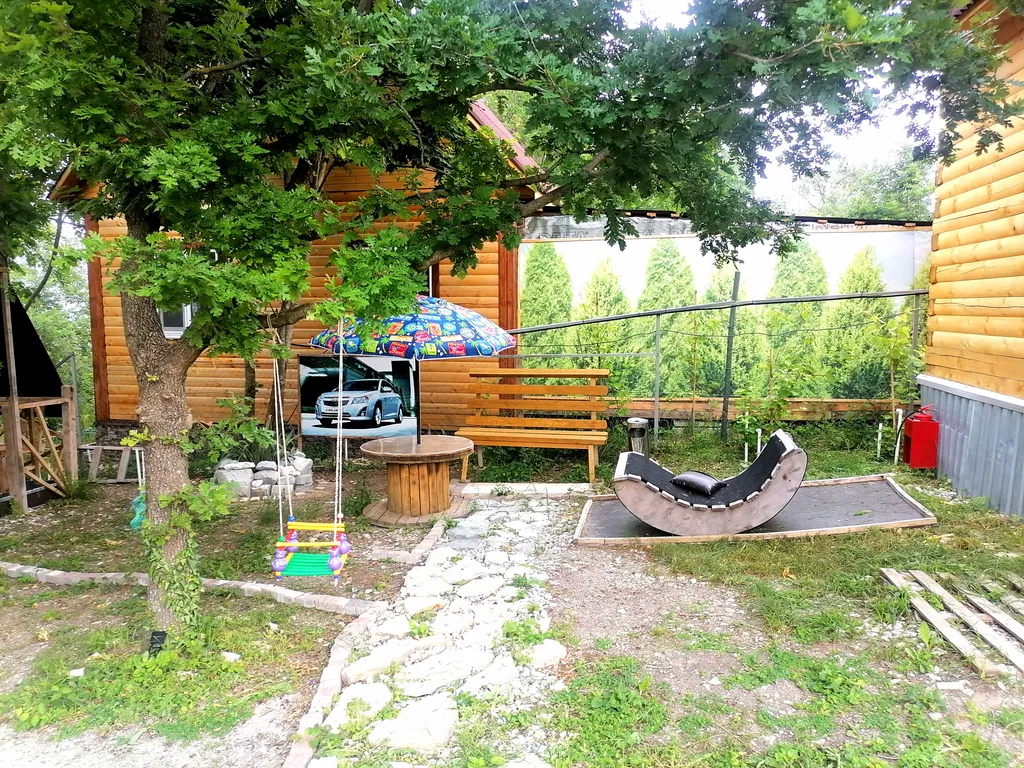 Квартира Квартира 2 этаж домика в лесу — Геленджик