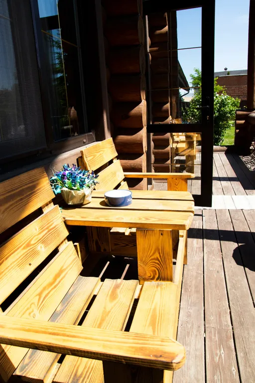 Дом охотника с бассейном для приятного отдыха