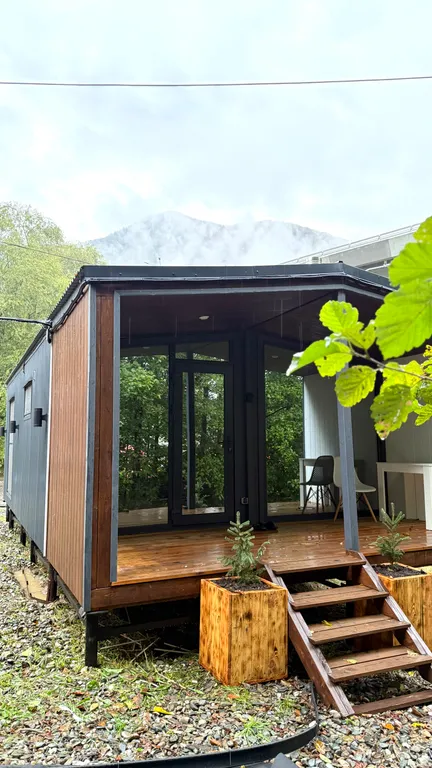 Домик у ручья Красная поляна