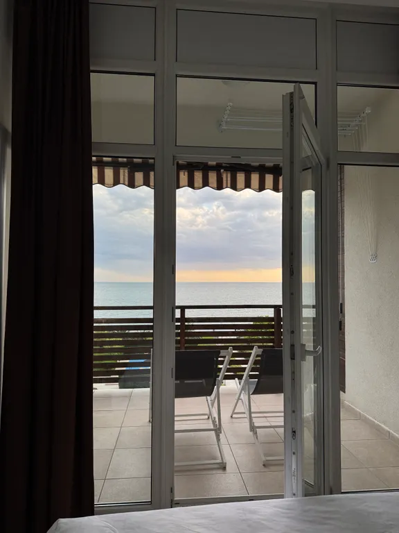 Апартамент с видом на море Морской квартал на первой береговой линии