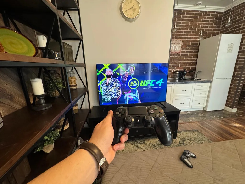 Лофт с PS4 в самом центре города