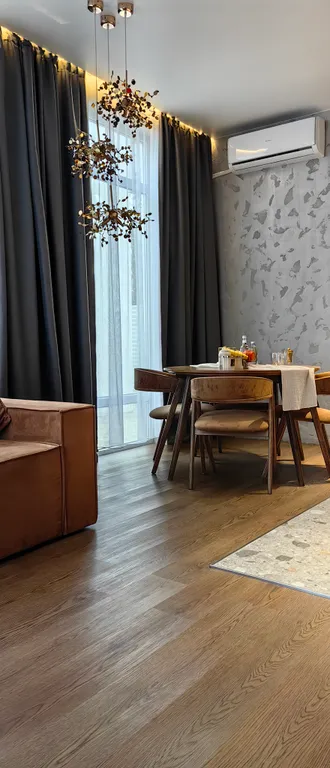 Шикарный коттедж с подогреваемым бассейном, сауной и зоной барбекю — аренда посуточно в Высокое