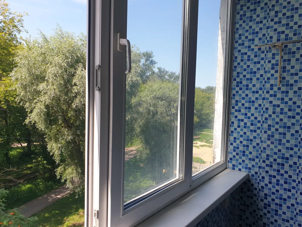 Квартира у метро заречная