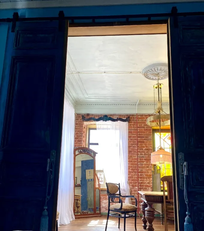 Квартира с витражом