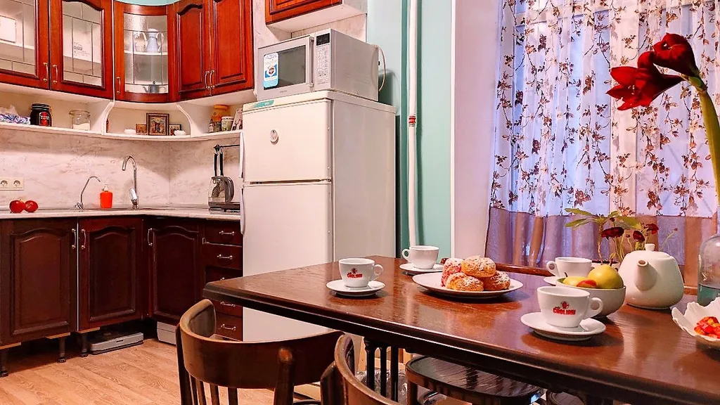 Квартира Квартира с ангелом для большой компании — Санкт-Петербург