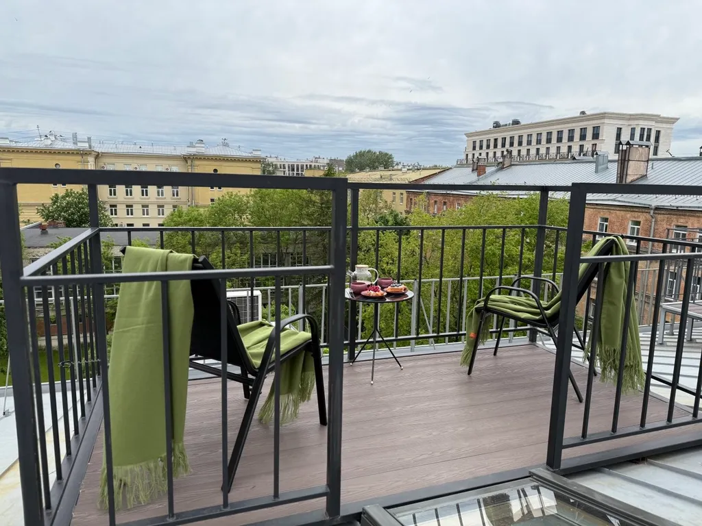 Квартира Уникальная дизайнерская квартира с собственной террасой — Санкт-Петербург