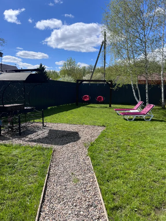 Дом с сауной, включена в стоимость, и горячей купелью на террасе