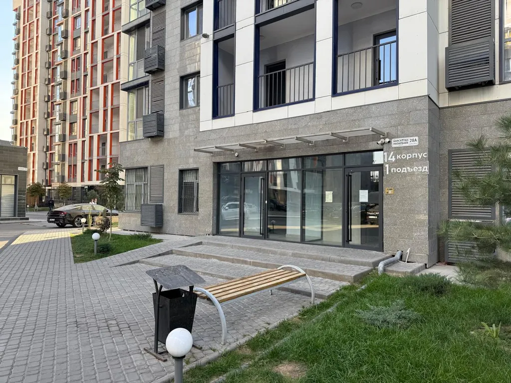 Просторная квартира в «Раимбек 14 резиденс» центр & питьевая вода