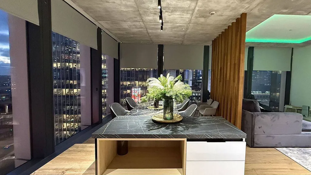 Угловой апартамент с Кинотеатром и Sony PSP