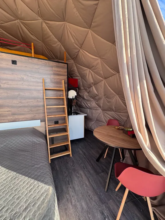 Глэмпинг Купол сфера Д6