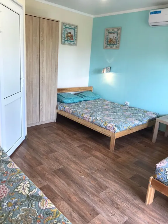 Уютный домик среди гор