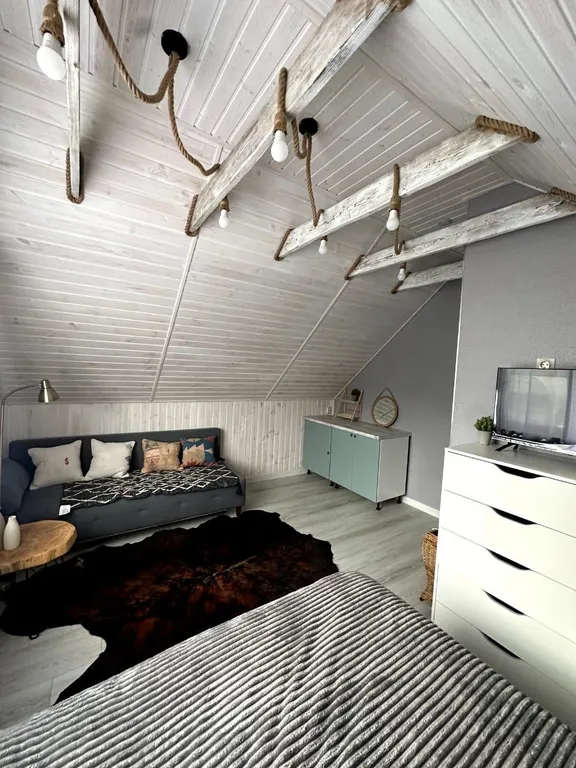 Монсардный этаж в стиле шале