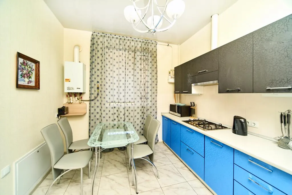 Квартира 2-комнатная Квартира — Севастополь