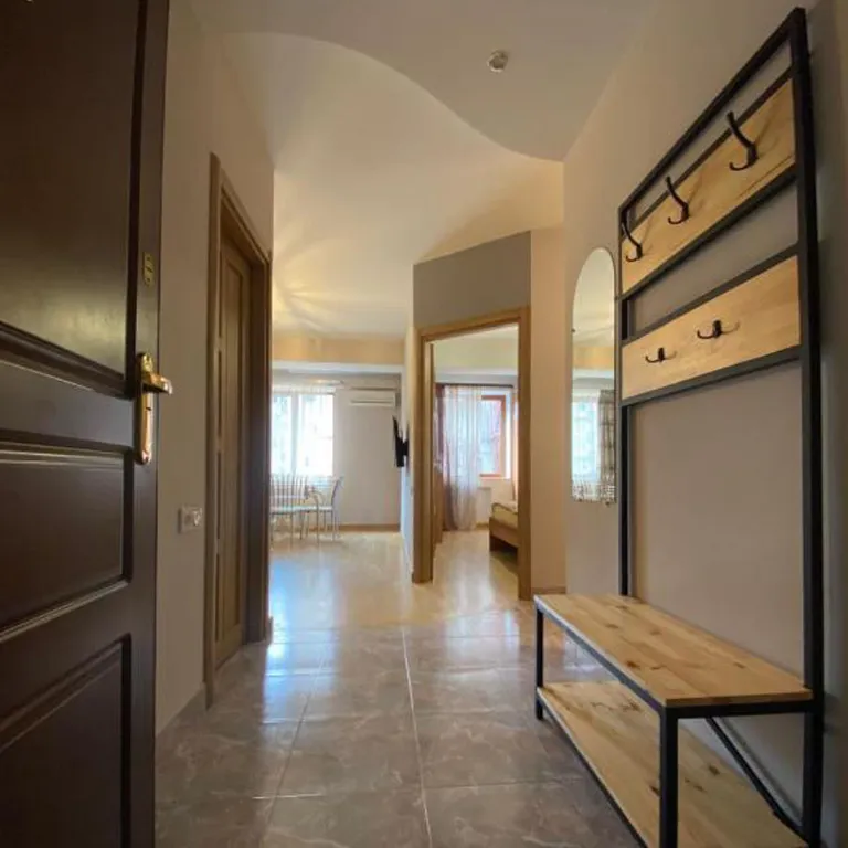 Northern Avenue Apartment