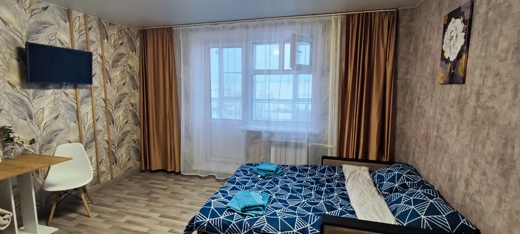 Студия с видом на озеро