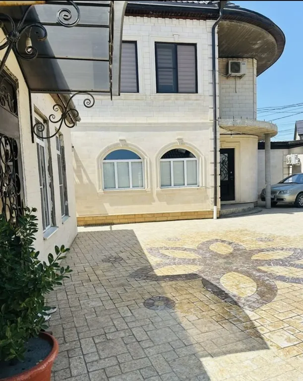 Коттедж 7-комнатный Дом — аренда посуточно в Махачкала