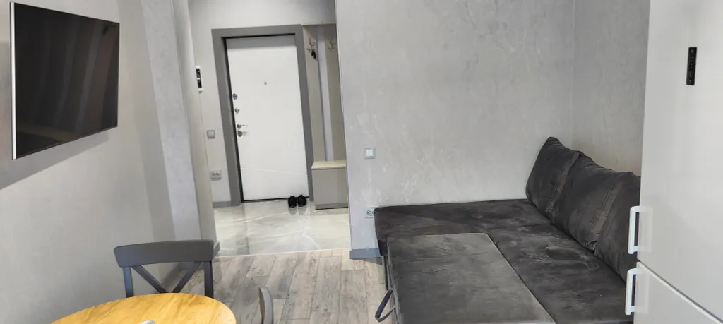 Уютная, новая  квартира в центре города с видом на гору Пушкинтау