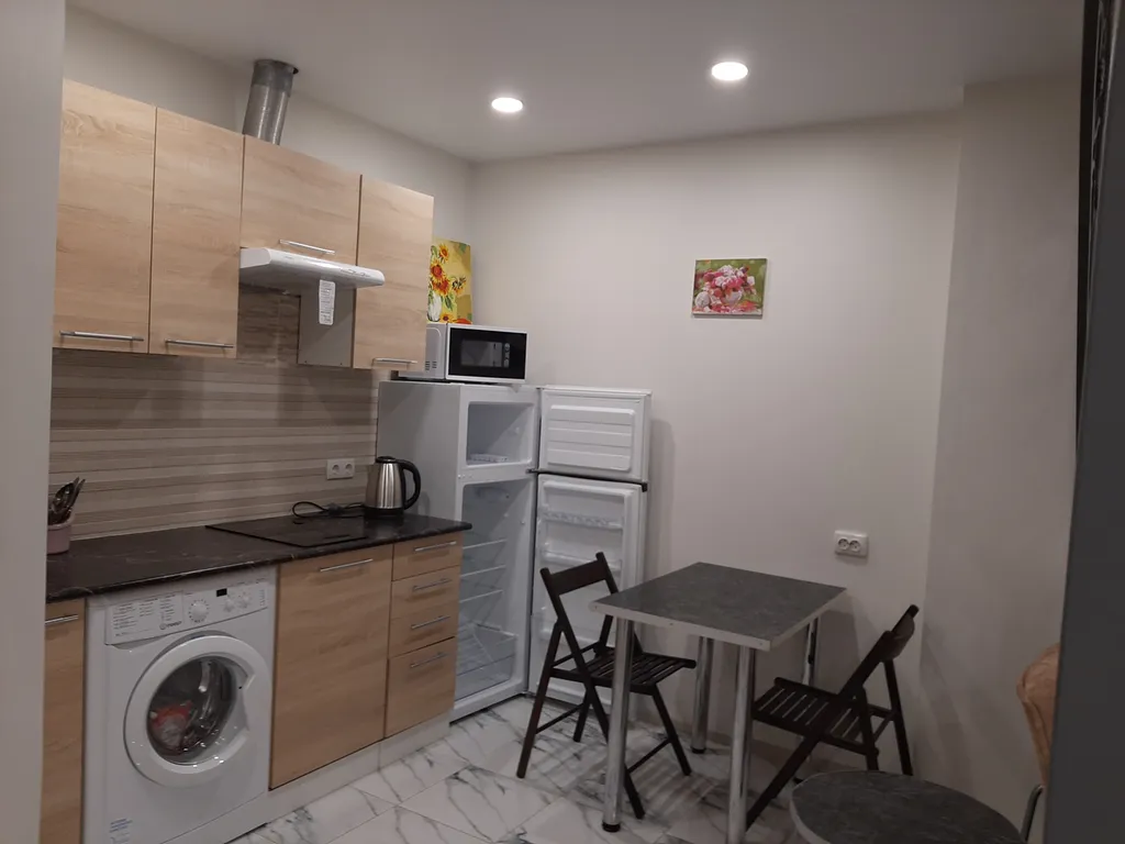 Двухуровневые уютные апартаменты в Алупке первая береговая линия