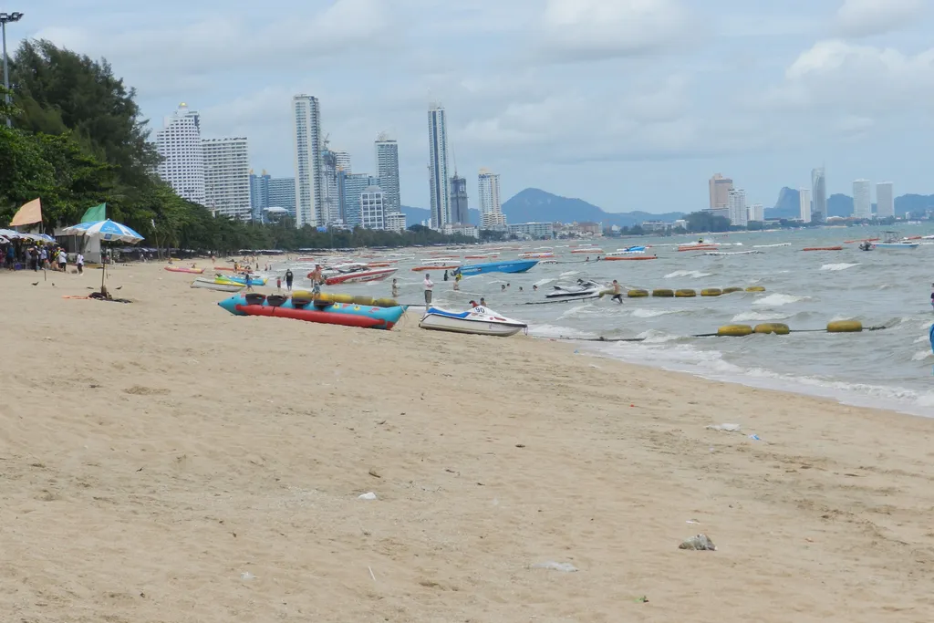 Апартаменты с 1 спальней и гостиной фронтальный вид на море