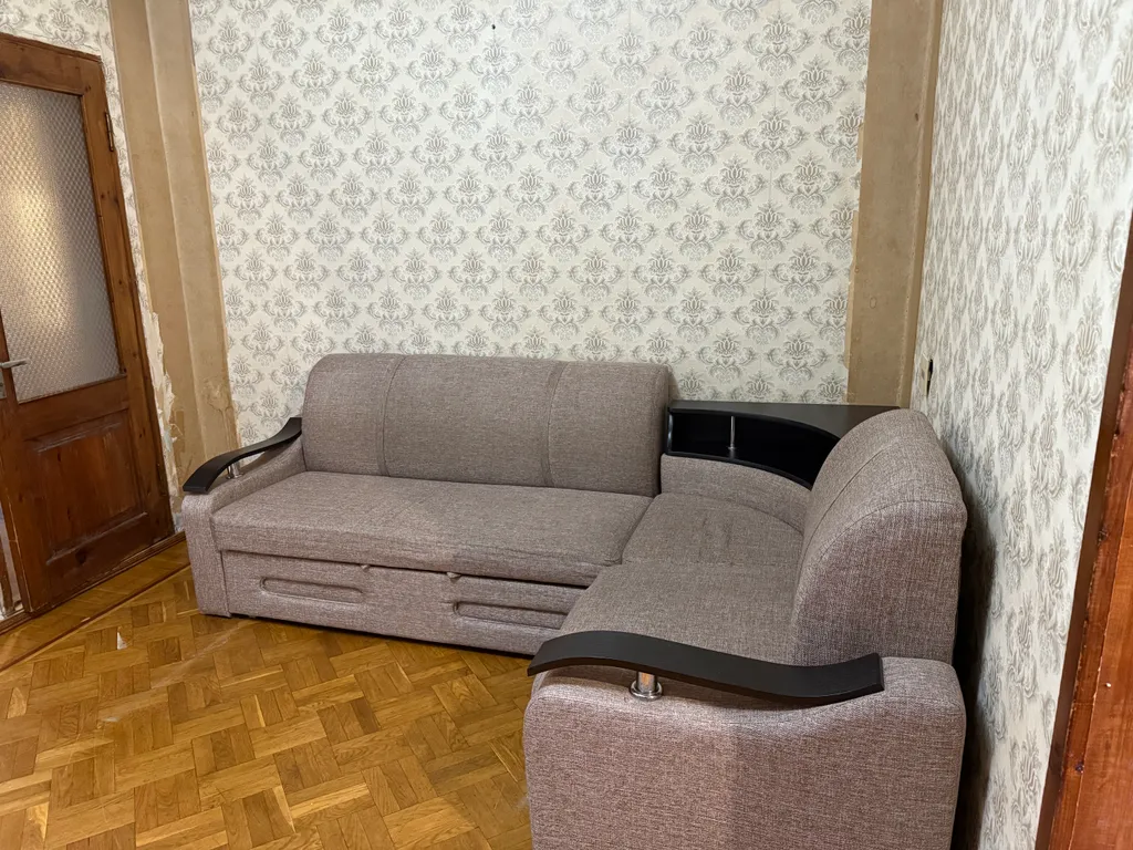 2-комнатная квартира в 5 минутах от моря