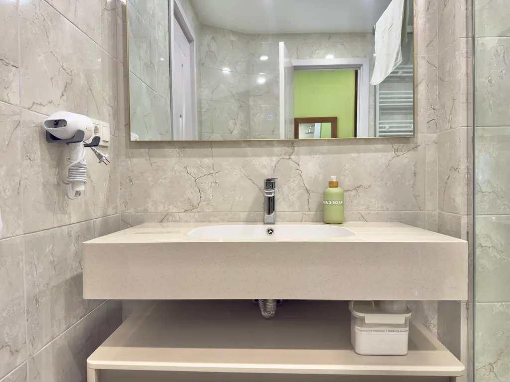 Big apartament on Bagrationi by Mavi Guest