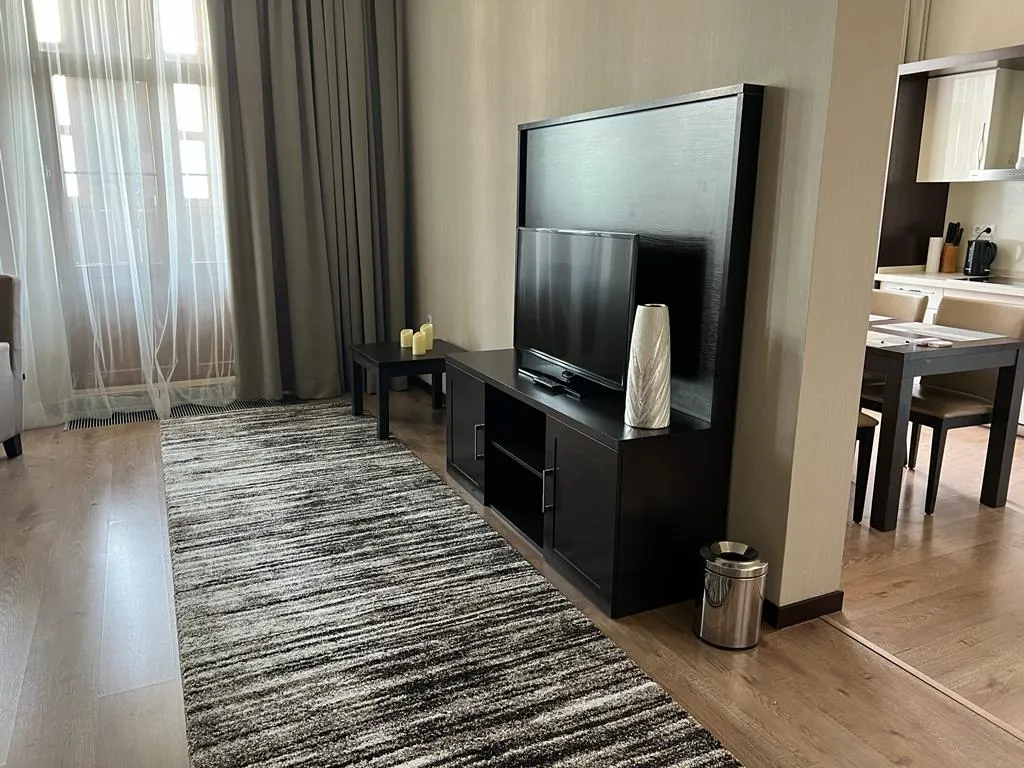 Большие апартаменты с видом на горы