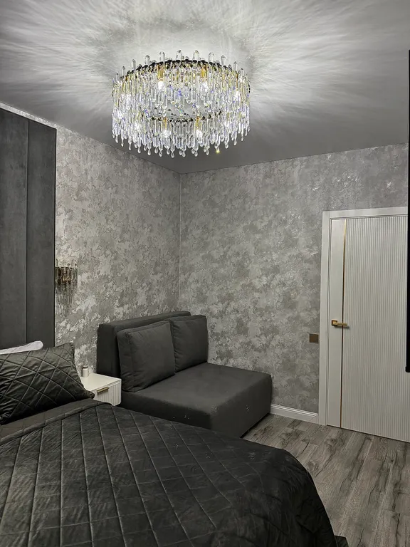 Квартира премиум-сегмента класса люкс, евро двушка