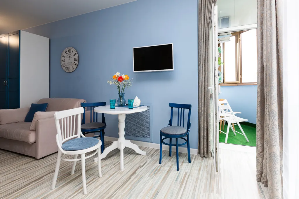 Апартамент с подсветкой в центре рядом с БЦ Высоцкий