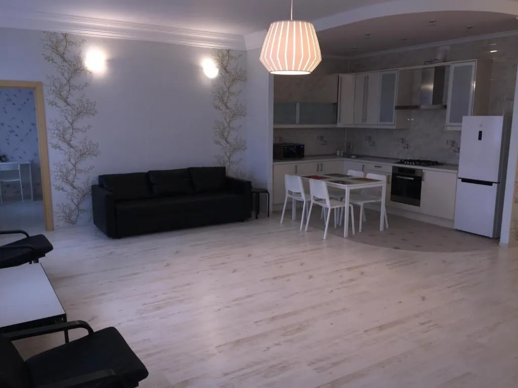 Уютная, просторная квартира в центре