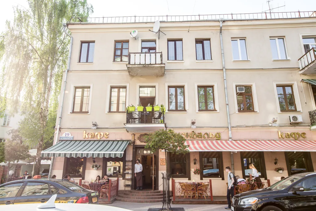 Квартира Квартира 3 спальни и супер балкон — Минск