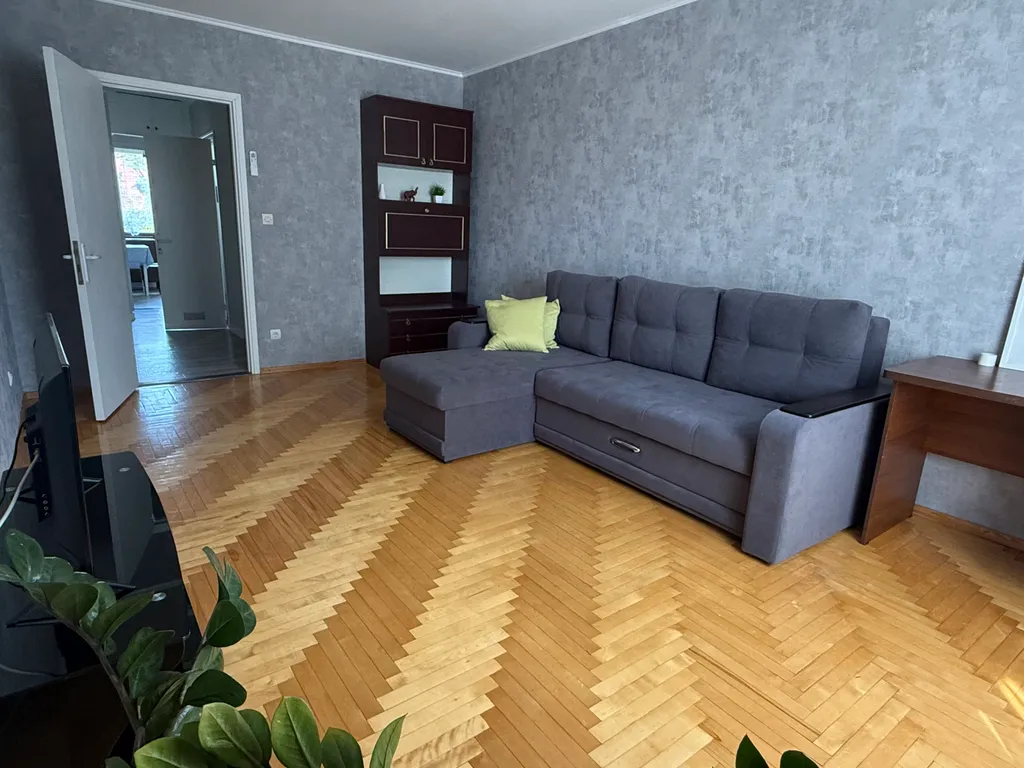 Просторная уютная трёхкомнатная квартира