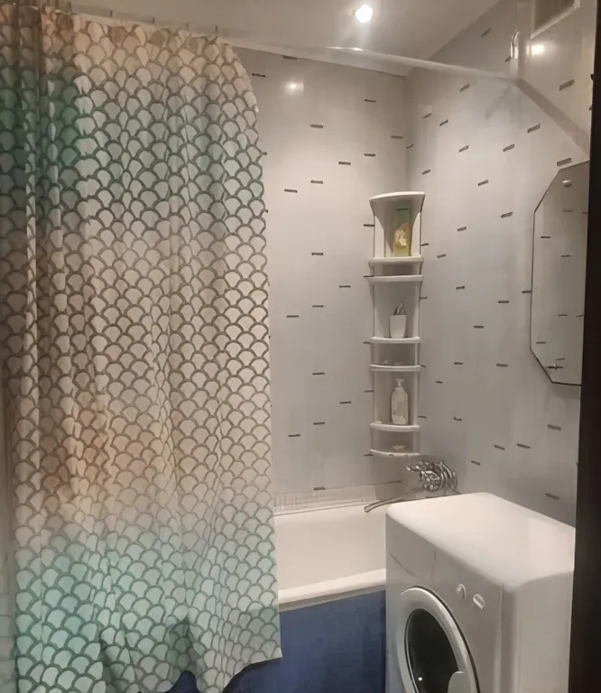 Квартира напротив жд и автовокзала