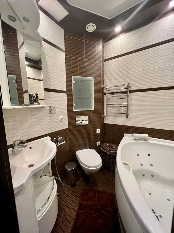 Квартира Просторная квартира с дизайнерским ремонтом — Санкт-Петербург