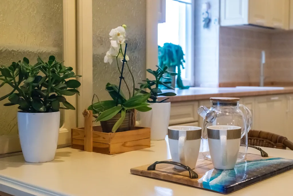 Двухуровневая трёхкомнатная квартира возле моря