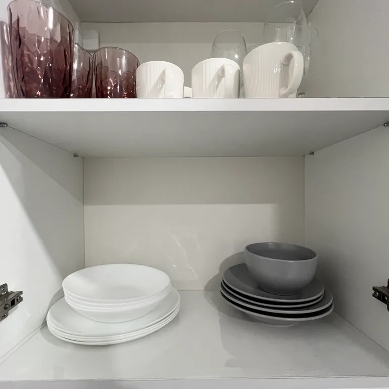 Комфортабельная 2-комнатная квартира с новым дизайнерским ремонтом