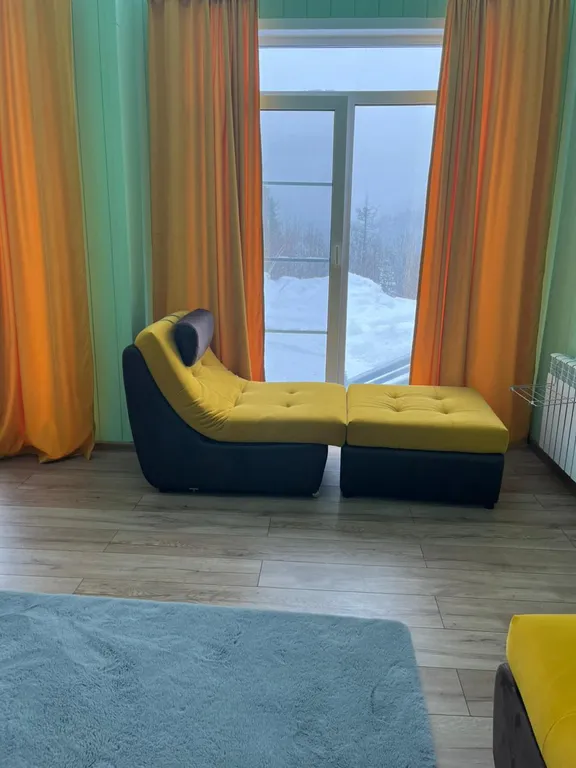 Дом Солнце в горах с баней на территории