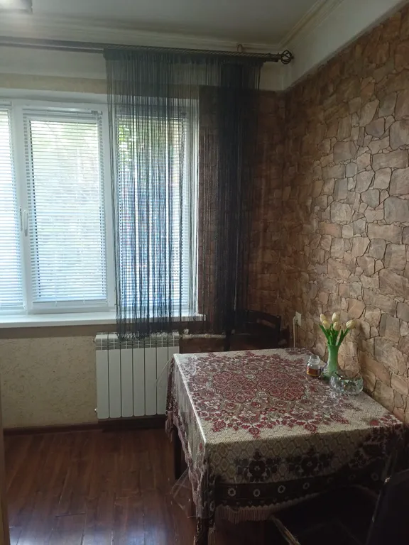 2-комнатная квартира в центре города на 1 этаже