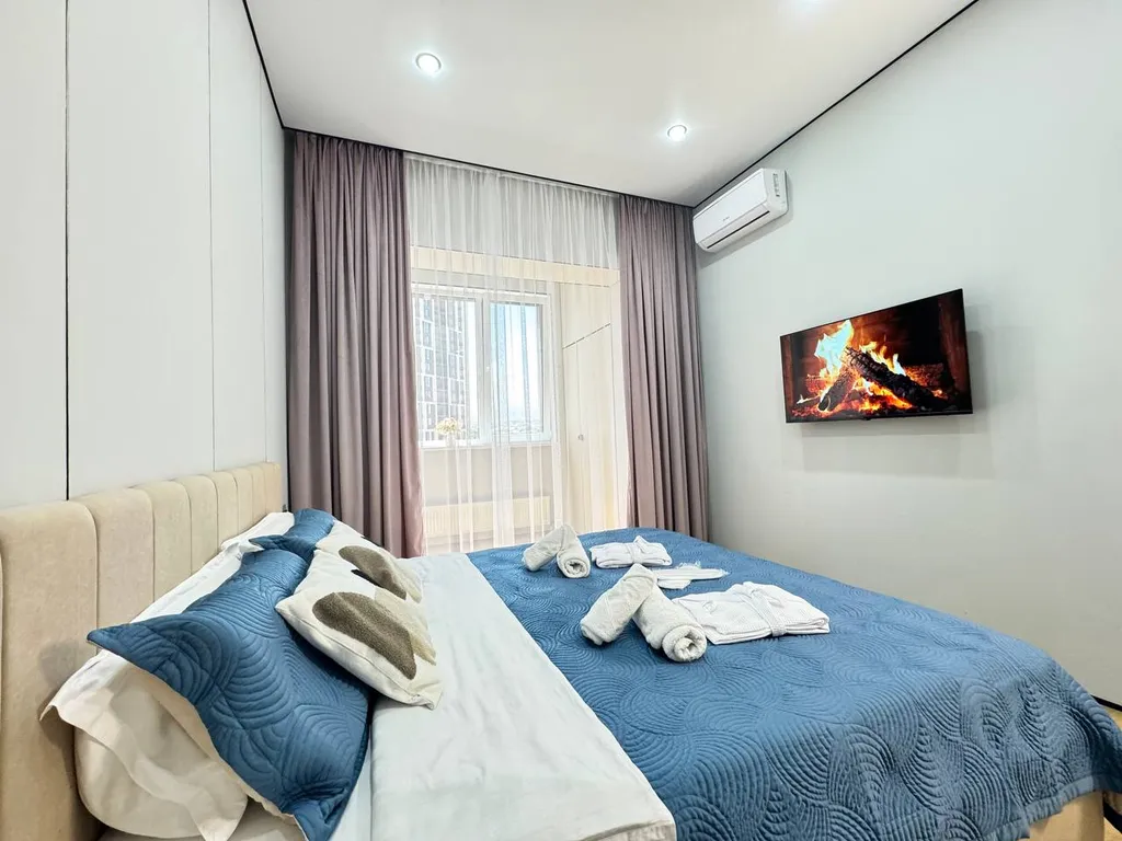 Евродвушка в ЖК Комфорт Сити с видом на горы, рядом с ТЦ MEGA