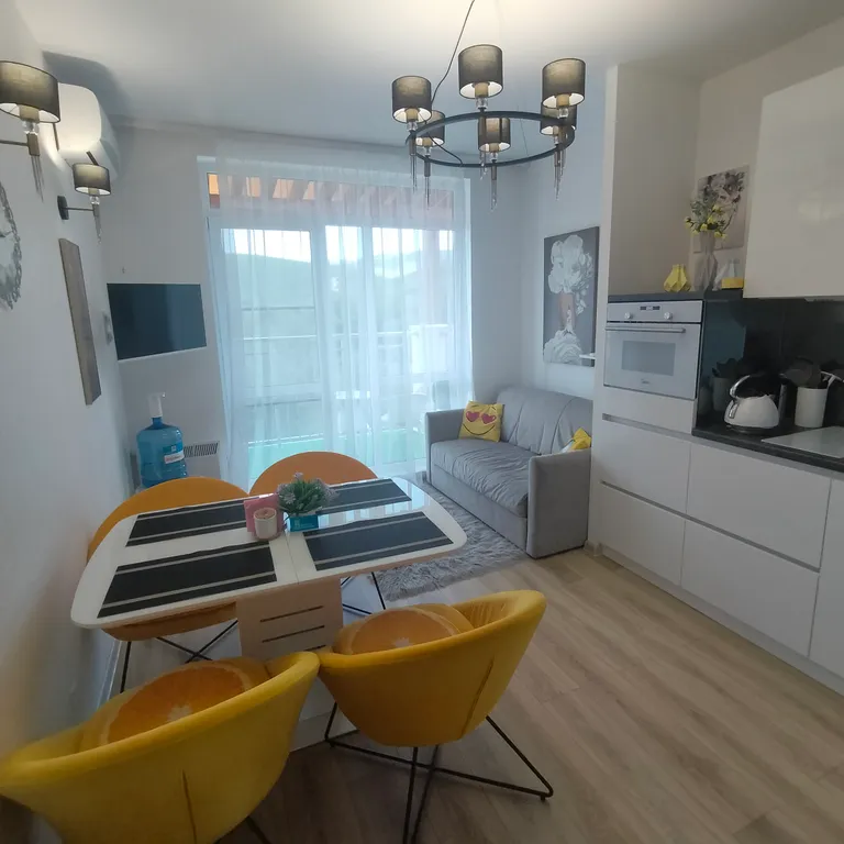 Шикарные евро3 апартаменты в долине гор у моря с чудо-видом с 2 террас