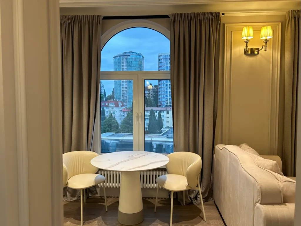 Квартира у Дендрария - море 7 мин.