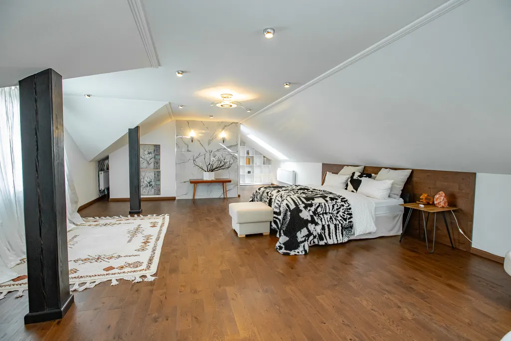 Вилла дзен с ванной спа и террасой с видом на сад