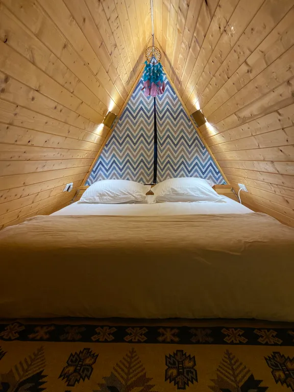 Домик а фрейм для круглогодичного отдыха с джакузи и баней