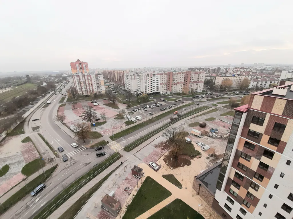 Квартира студия в новостройке в центре