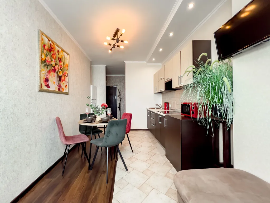 Квартира Квартира Aпaртаменты в caмом цeнтpе Aдлера нa нaбeрежнoй — Сириус