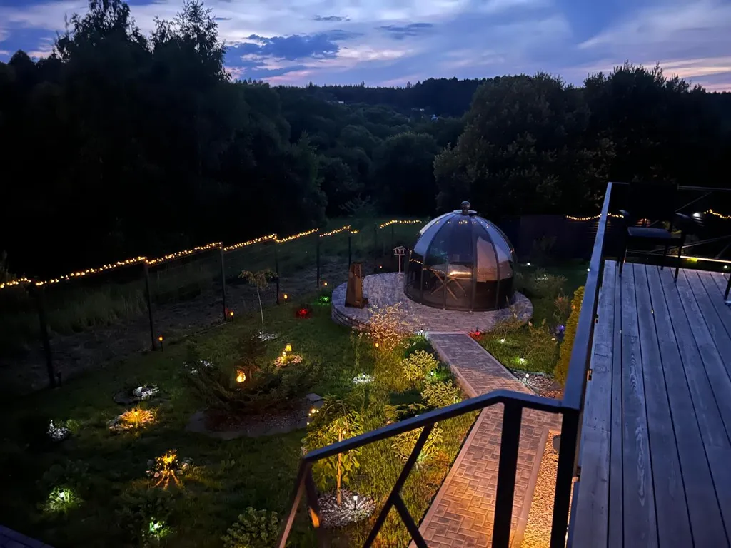 Шале у озера