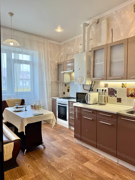 Уютная двухкомнатная квартира рядом с Крещенским парком